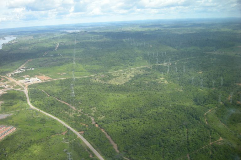 Überlandleitung Belo Monte. Foto: Christian Russau [2016]