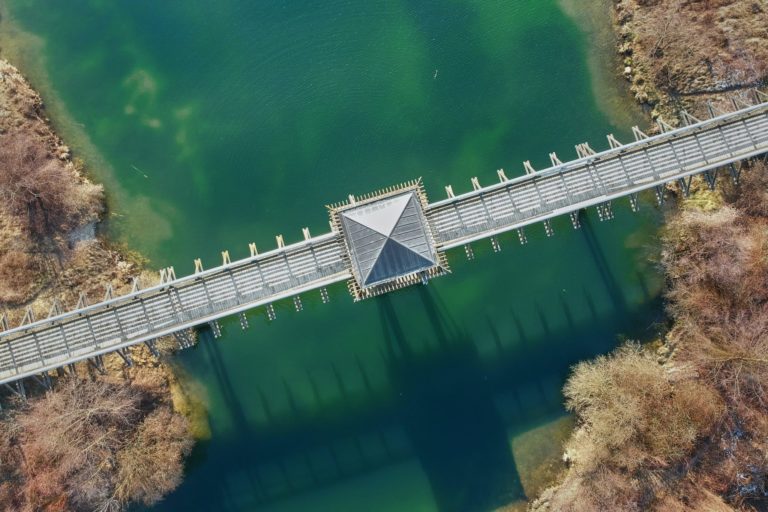 michael-hacker-8jzsE6TPLnw-unsplash