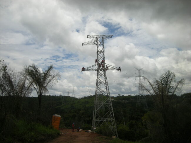 Stromleitungsbau im Bundesstaat Pará [Symbolbild]. Foto: christian russau