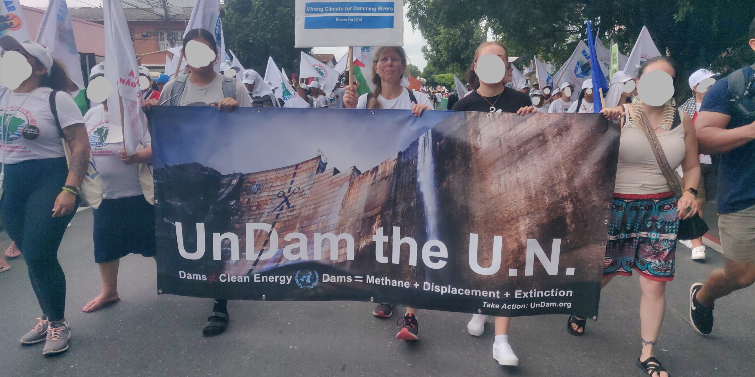 2025-11-15-10-16-10-074